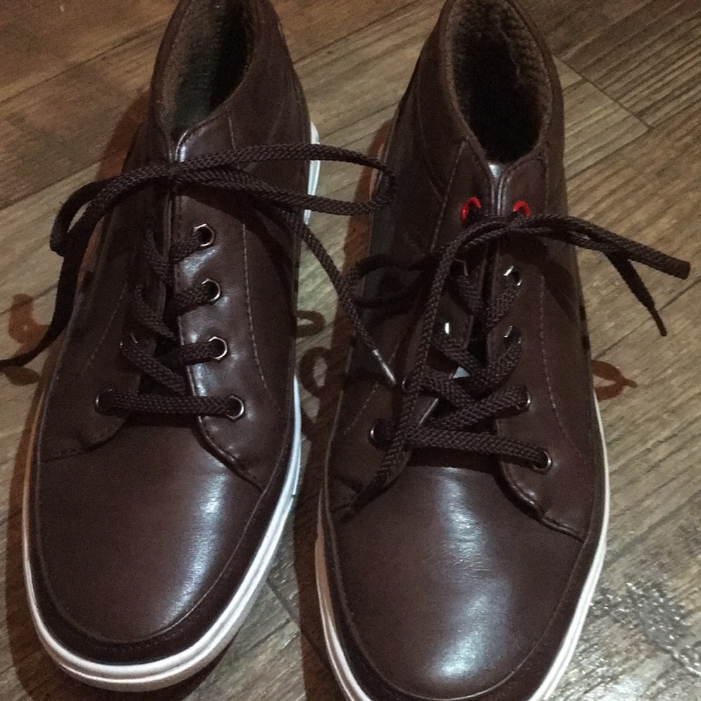Vikings Sport Shoe Men’s 8.5